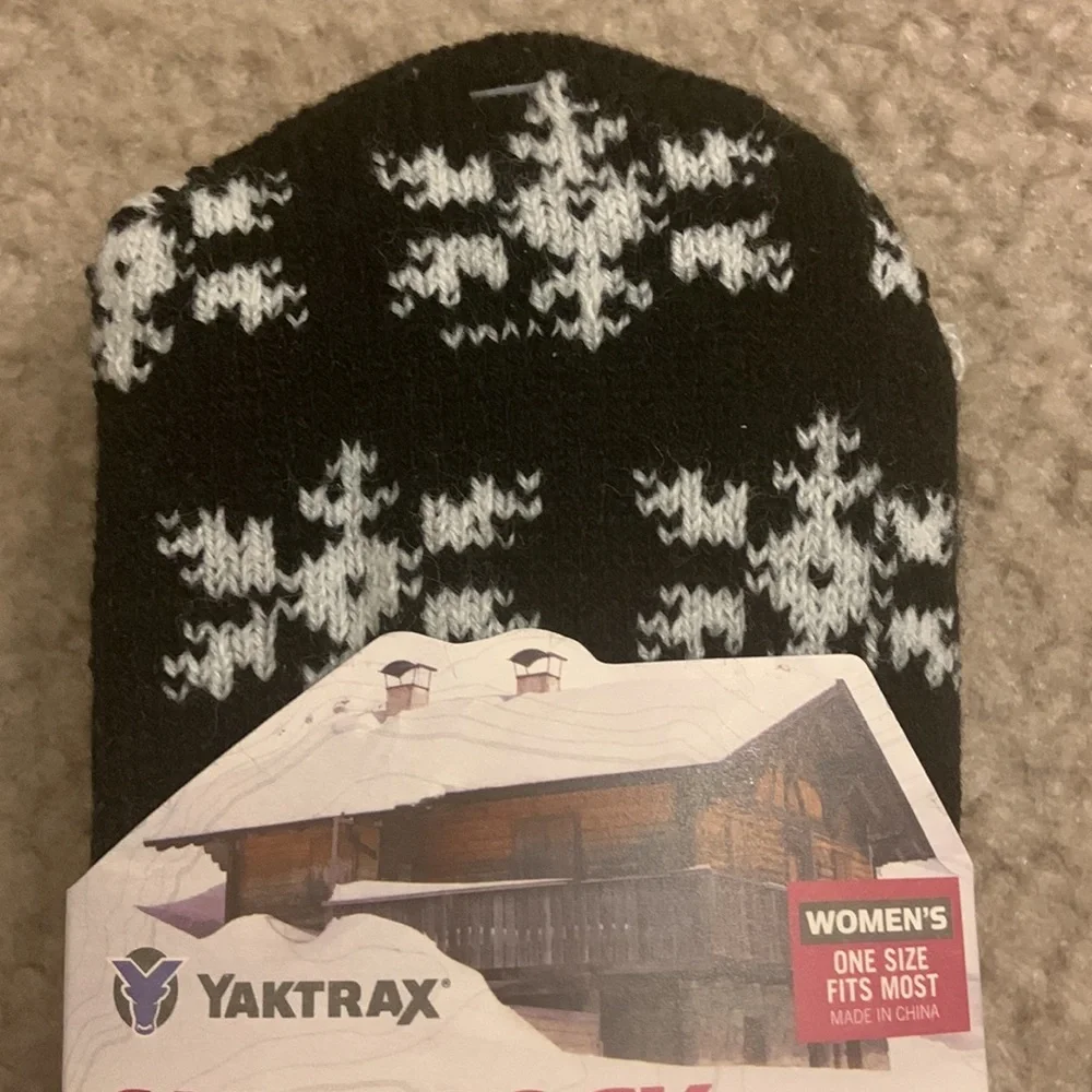 Cabin Slipper Socks NWT - Picture 3 of 3